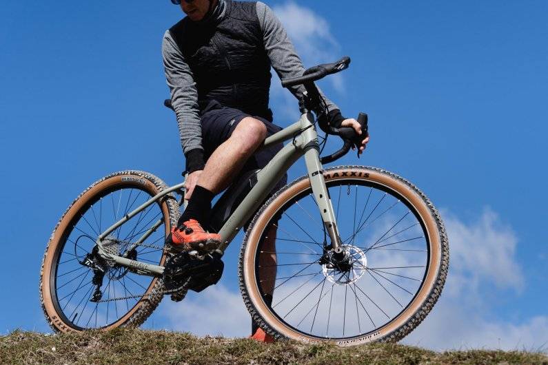 CAIRN BRAVE ADVENTURE BIKE LAUNCH Gravel Union